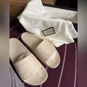 Gucci Ivory Slides